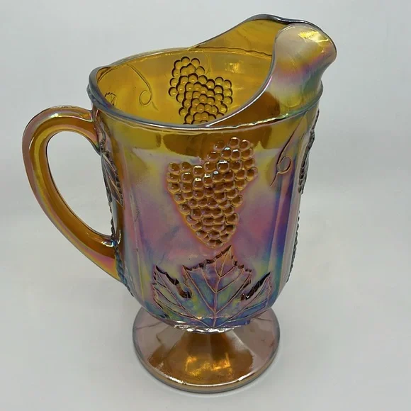 Vintage Indiana Gold Amber Carnival Glass Harvest Grape Pitcher - Picture 3 of 10